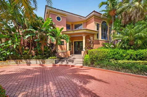 700 Uno Lago Drive Juno Beach FL 33408