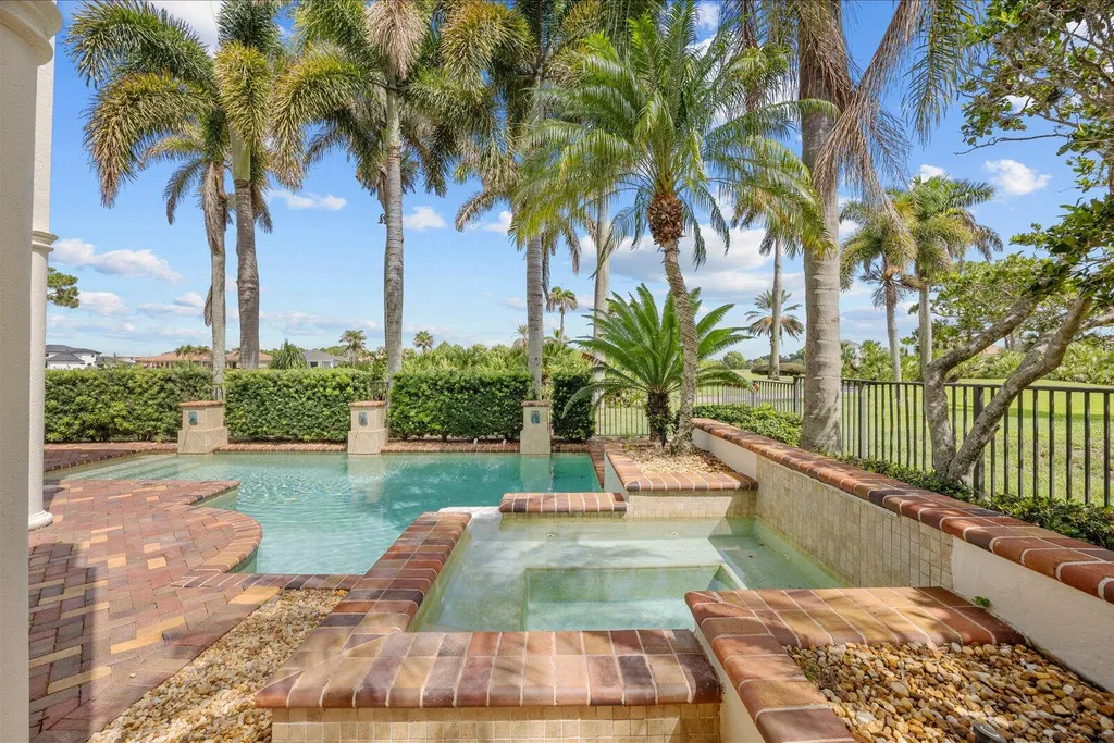 143 SE Bella Strano Port St Lucie FL 34984