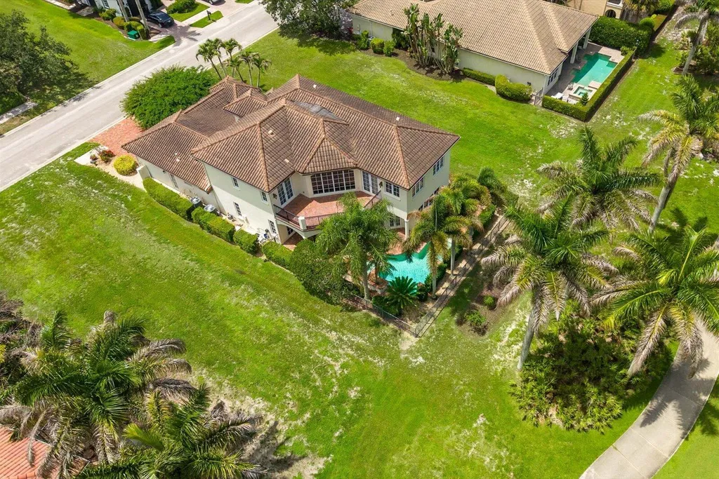 143 SE Bella Strano Port St Lucie FL 34984