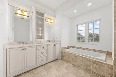 143 SE Bella Strano Port St Lucie FL 34984