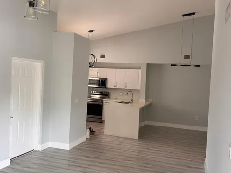 6936 SW 39th Street Davie FL 33314