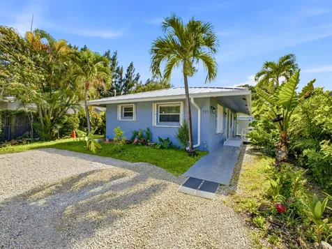 721 E Coast Avenue Lantana FL 33462