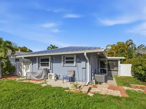 721 E Coast Avenue Lantana FL 33462