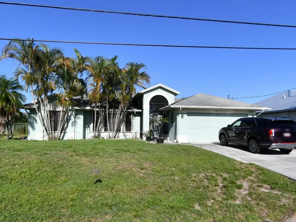 3071 SE Galt Circle Port St Lucie FL 34984