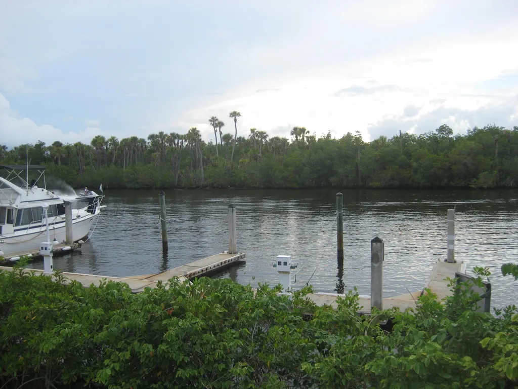 2512 SE Anchorage Cove SE Port St Lucie FL 34952