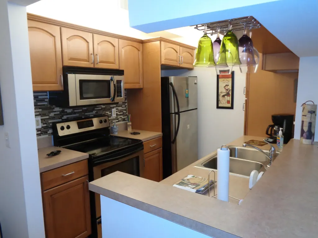 2512 SE Anchorage Cove SE Port St Lucie FL 34952