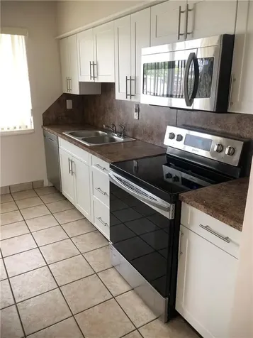 6900 NW 14th Court Plantation FL 33313