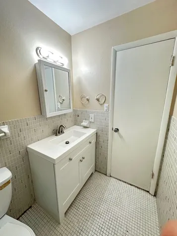 348 S Federal Highway Dania Beach FL 33004
