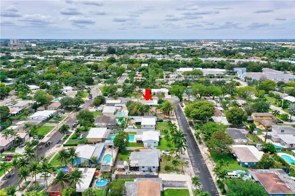 970 SW 3rd Avenue Pompano Beach FL 33060
