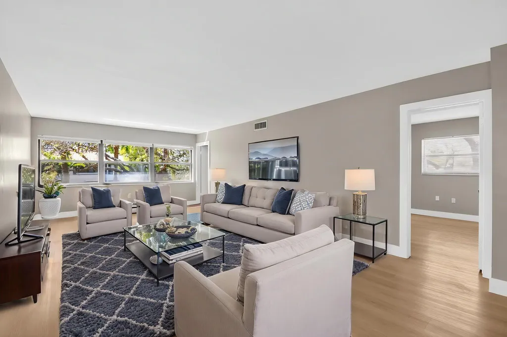 2018 SW 29th Court Delray Beach FL 33445