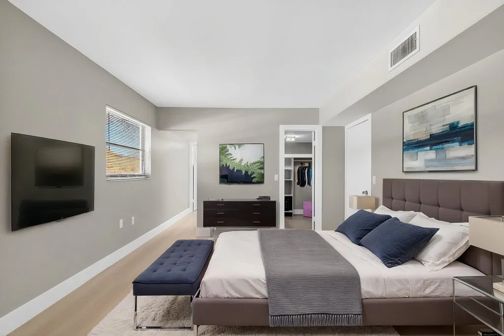2018 SW 29th Court Delray Beach FL 33445