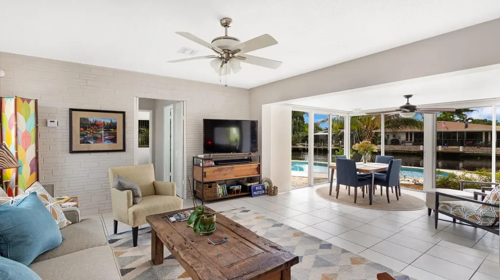 2156 NE 27th Drive Wilton Manors FL 33306