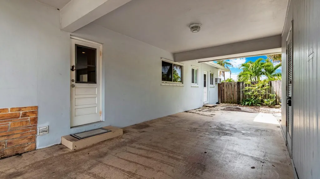 2156 NE 27th Drive Wilton Manors FL 33306