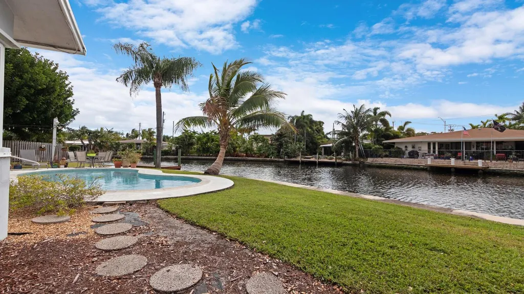 2156 NE 27th Drive Wilton Manors FL 33306