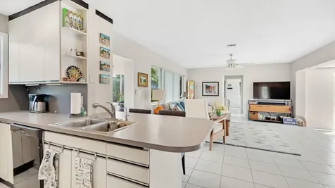 2156 NE 27th Drive Wilton Manors FL 33306