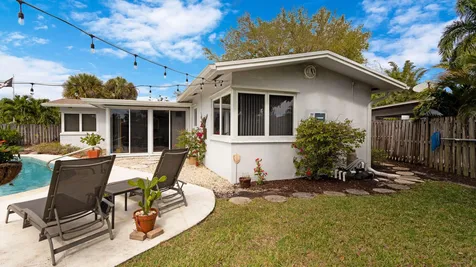 2156 NE 27th Drive Wilton Manors FL 33306