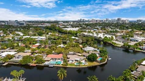2156 NE 27th Drive Wilton Manors FL 33306