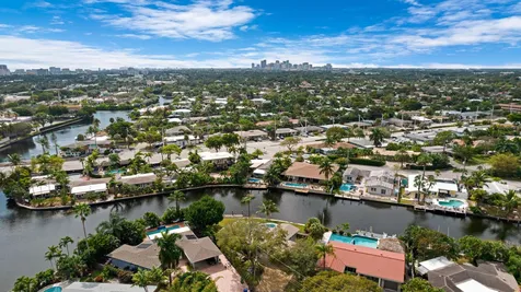 2156 NE 27th Drive Wilton Manors FL 33306