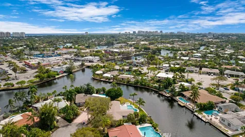 2156 NE 27th Drive Wilton Manors FL 33306