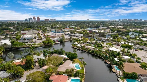 2156 NE 27th Drive Wilton Manors FL 33306