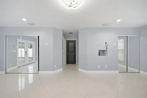 434 Australian Circle Lake Park FL 33403