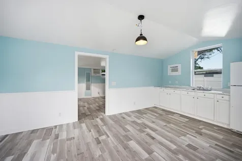 434 Australian Circle Lake Park FL 33403