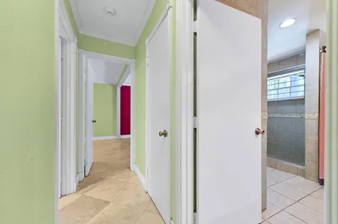 138 NE 29th Street Wilton Manors FL 33334