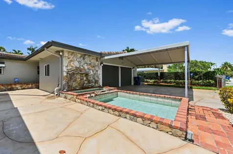 138 NE 29th Street Wilton Manors FL 33334