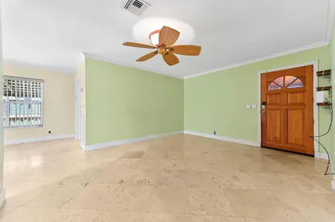 138 NE 29th Street Wilton Manors FL 33334