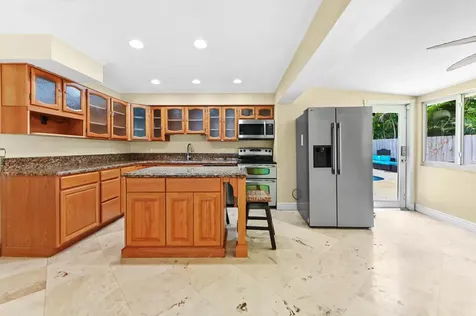 138 NE 29th Street Wilton Manors FL 33334