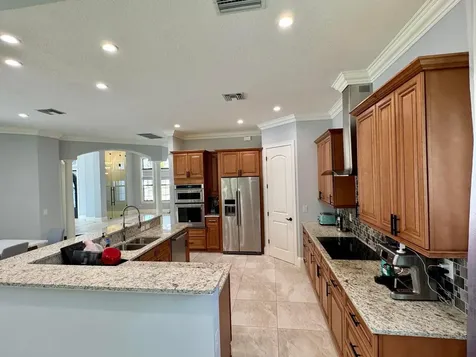 134 SE Fiore Bello Port St Lucie FL 34952