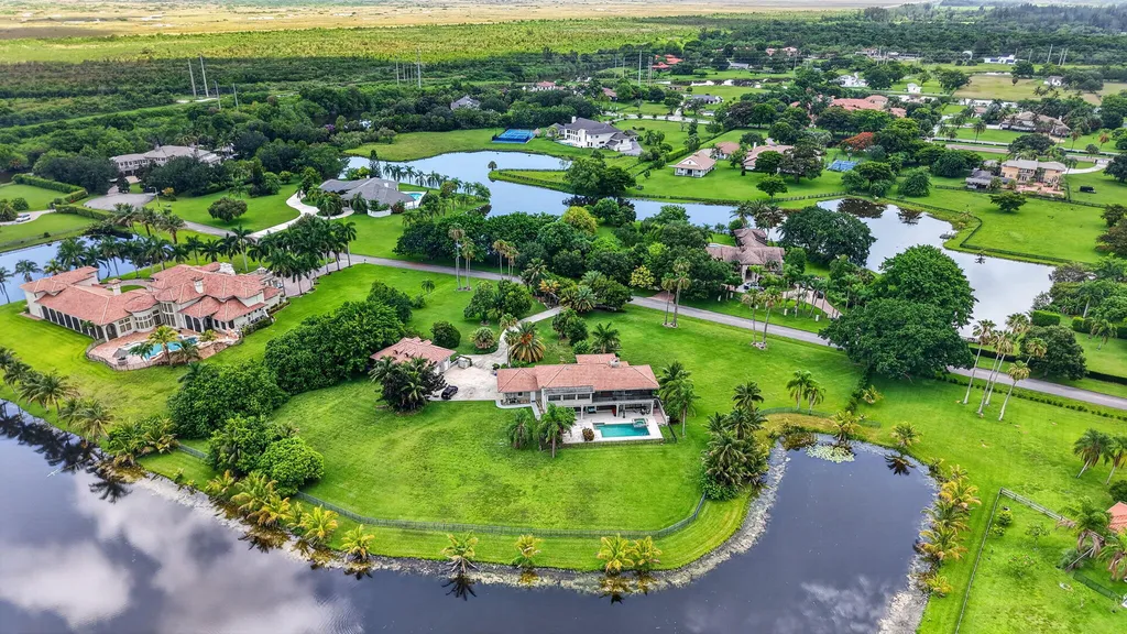 10792 El Caballo Court Delray Beach FL 33446