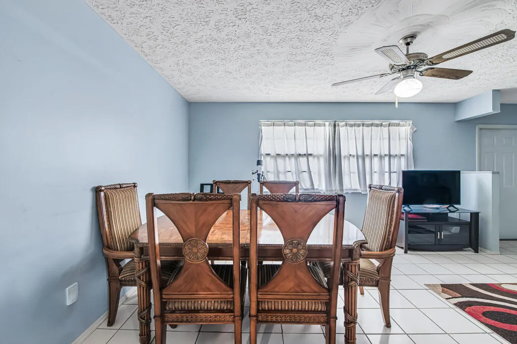 366 SE Lancaster Avenue Port St Lucie FL 34984