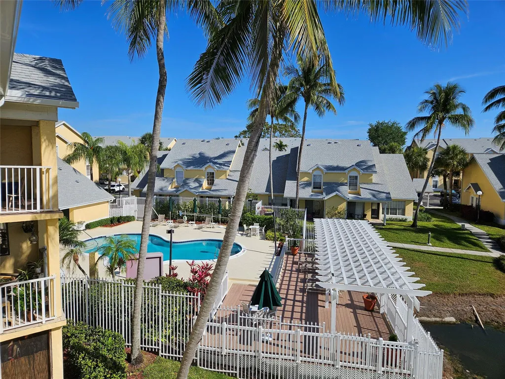 6355 La Costa Drive Boca Raton FL 33433