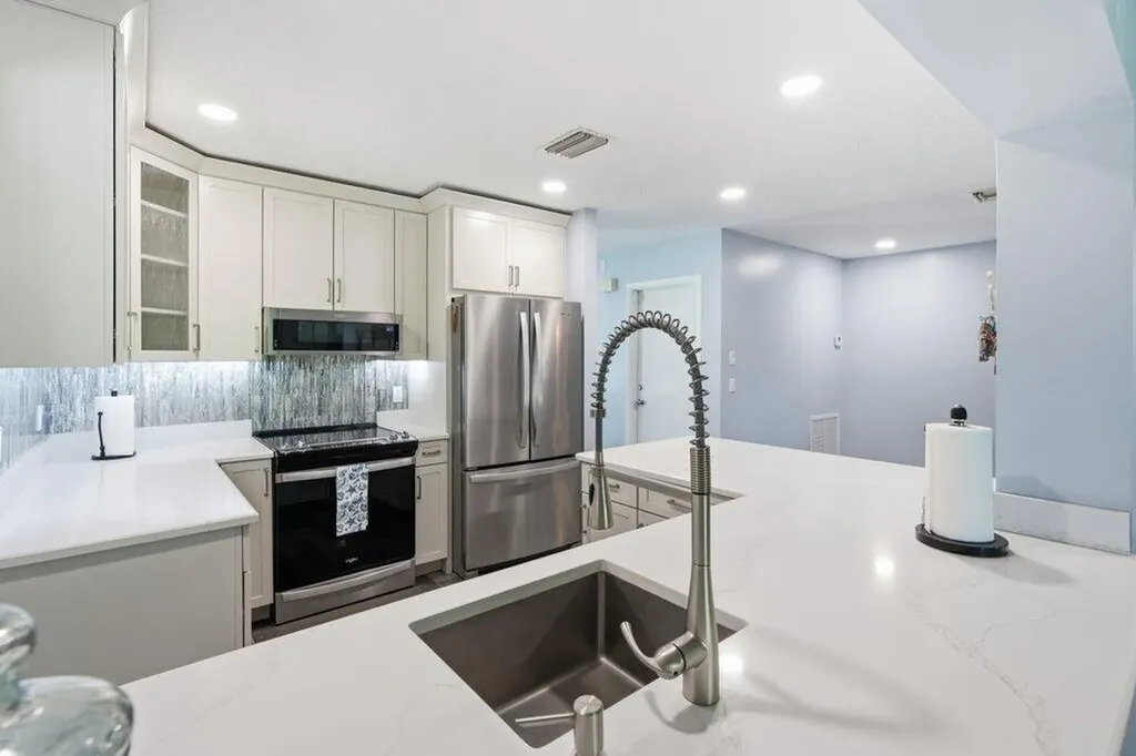 108 Gibraltar Street Royal Palm Beach FL 33411