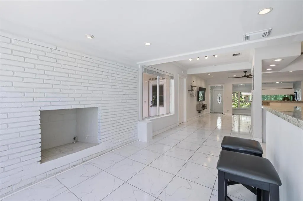 2440 SW 16th Street Fort Lauderdale FL 33312