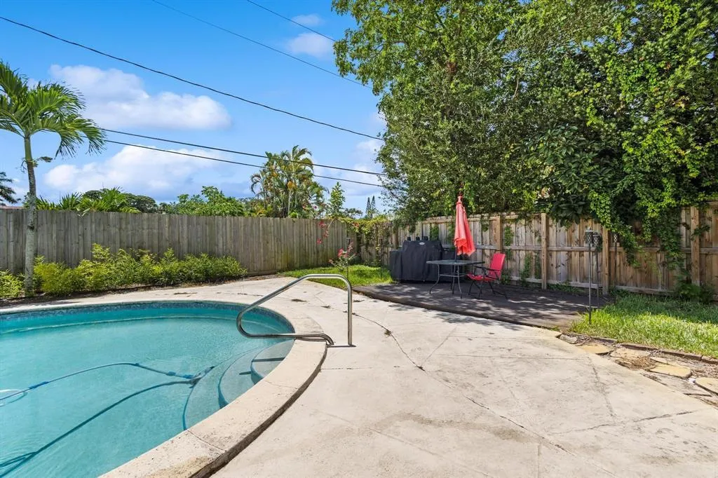 2440 SW 16th Street Fort Lauderdale FL 33312