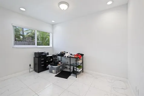 2440 SW 16th Street Fort Lauderdale FL 33312