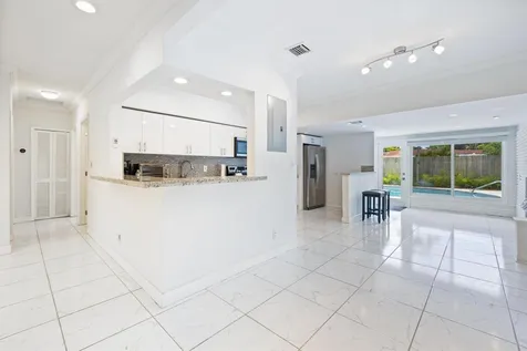 2440 SW 16th Street Fort Lauderdale FL 33312