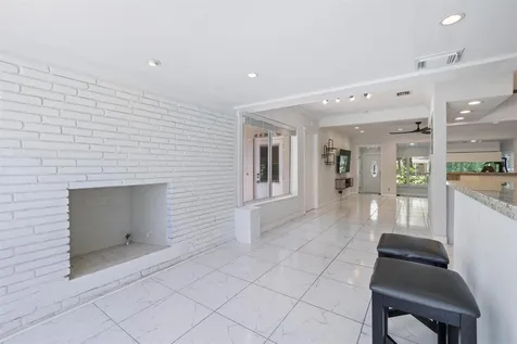 2440 SW 16th Street Fort Lauderdale FL 33312