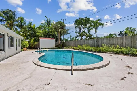 2440 SW 16th Street Fort Lauderdale FL 33312