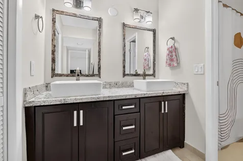 410 Lakeview Drive Weston FL 33326