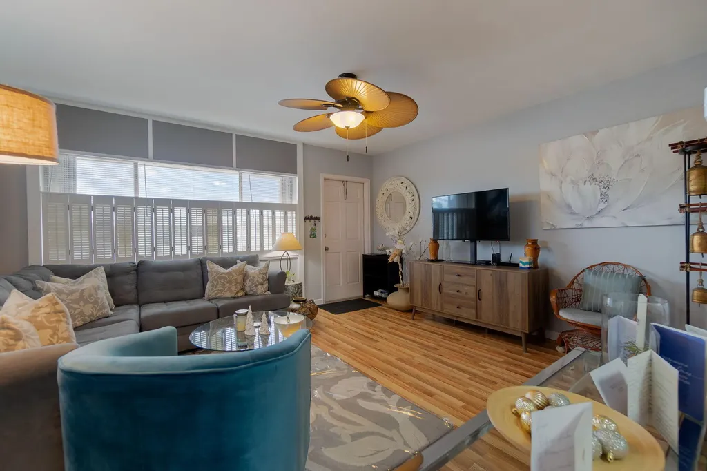 3280 Cynthia Lane Lake Worth Beach FL 33461
