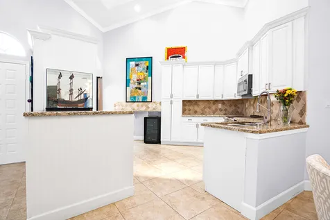 2102 Mahogany Place Palm Beach Gardens FL 33418