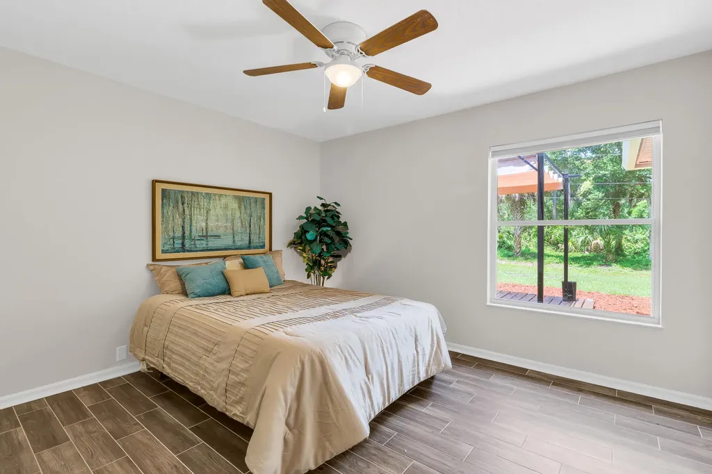 2735 47th Avenue Vero Beach FL 32966