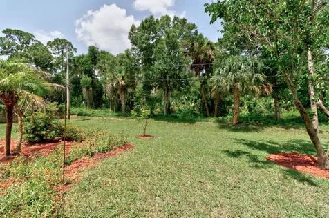 2735 47th Avenue Vero Beach FL 32966