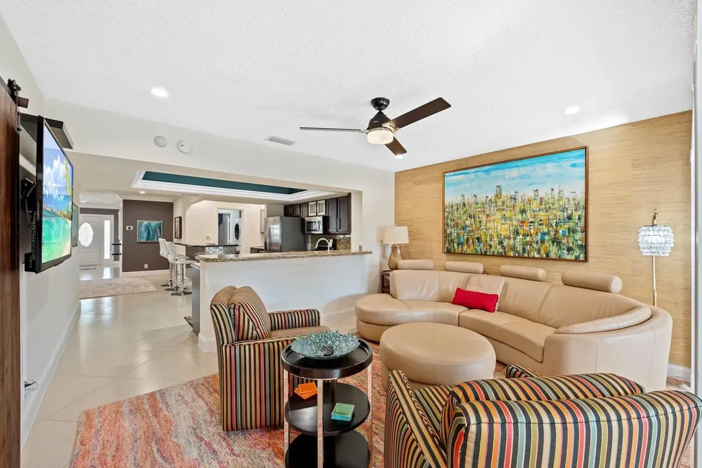 2200 NE 36th Street Fort Lauderdale FL 33308