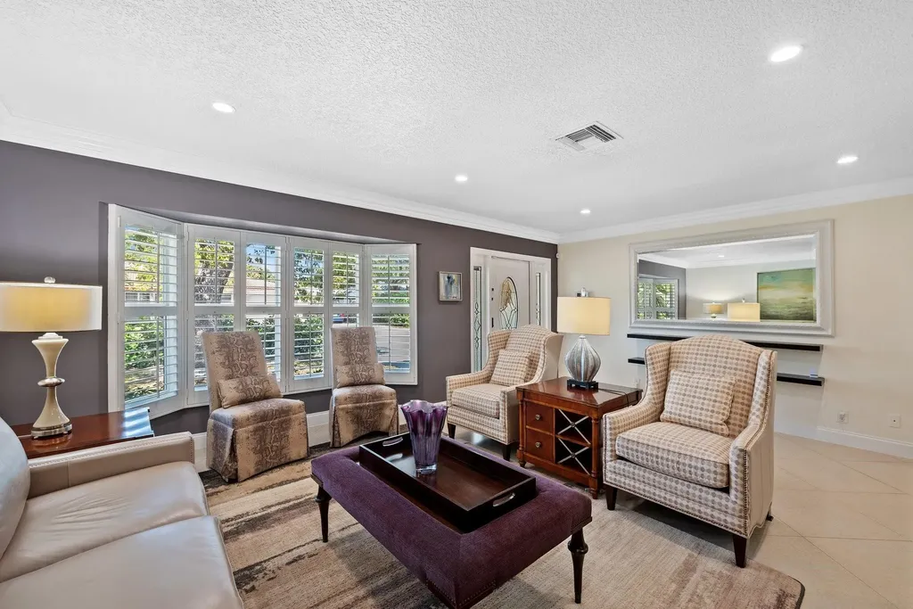 2200 NE 36th Street Fort Lauderdale FL 33308