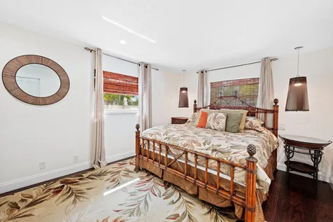 2200 NE 36th Street Fort Lauderdale FL 33308