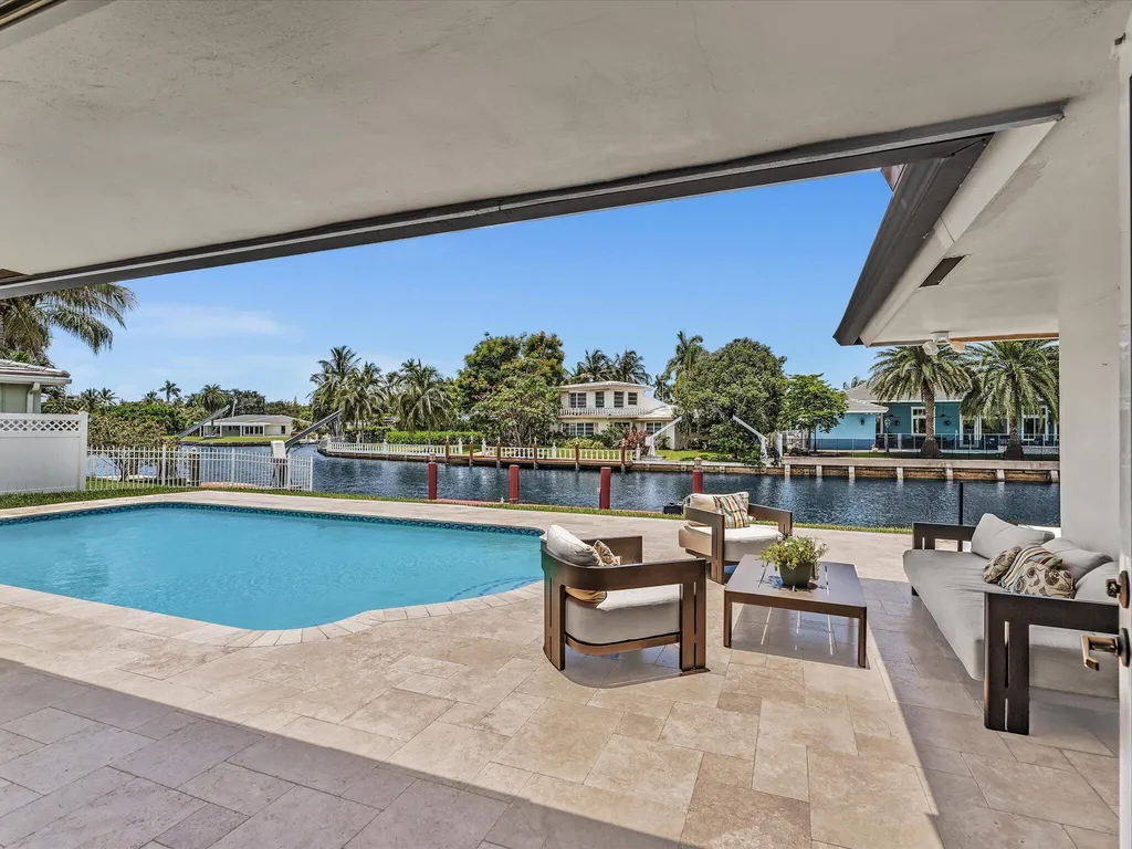 2800 NE 55th Street Fort Lauderdale FL 33308